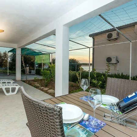 Apartment Ante Ražanj Екстериор снимка